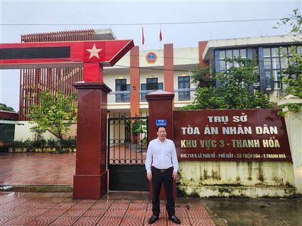 Làm việc ngày mưa tại Tòa khu vực 3 Thanh Hóa